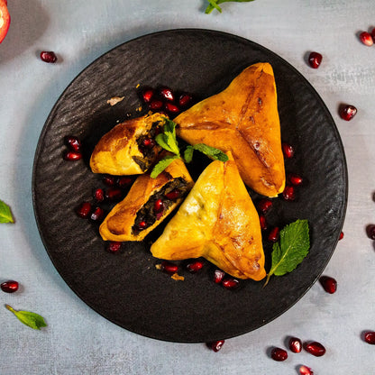 Spinat-Fatayer (Syrische Spinatpasteten)