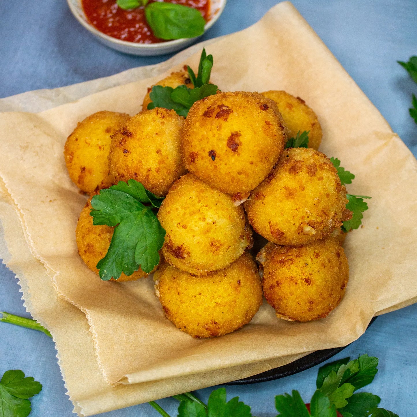 Kartoffelbällchen mit Kaschkawal-Käse