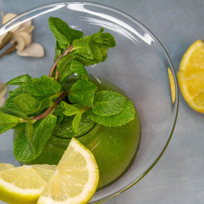 Limonade mit Zitrone & Minze