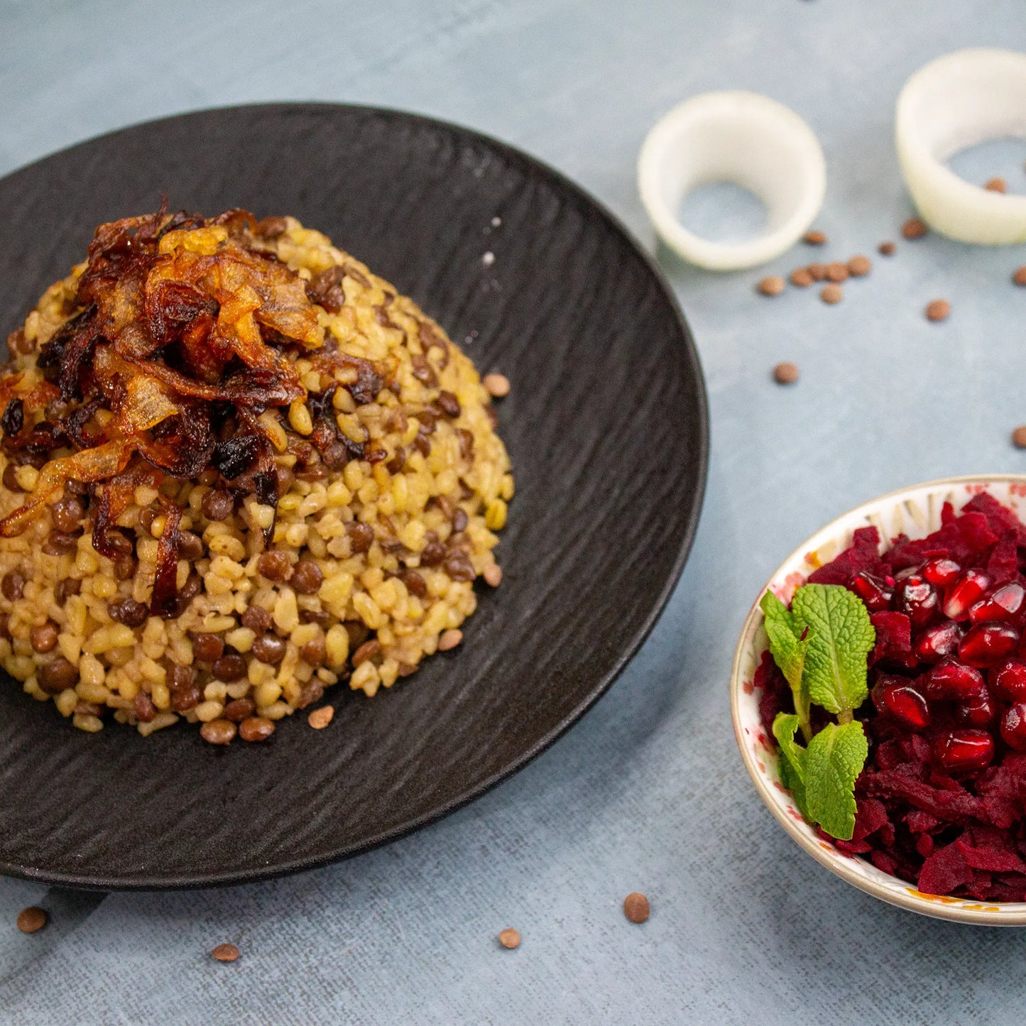 Mujaddara – Traditionelle Linsen mit Bulgur