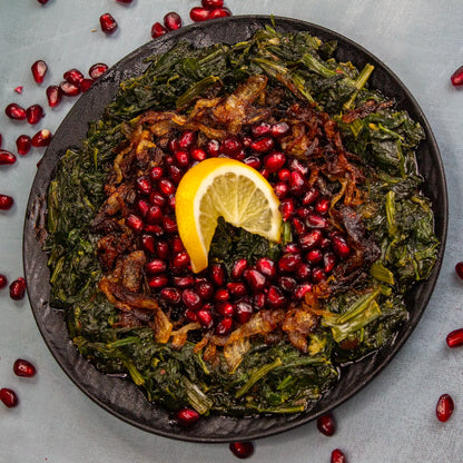 Syrischer Spinat mit Koriander und Granatapfelsirup