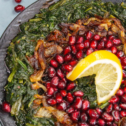 Syrischer Spinat mit Koriander und Granatapfelsirup