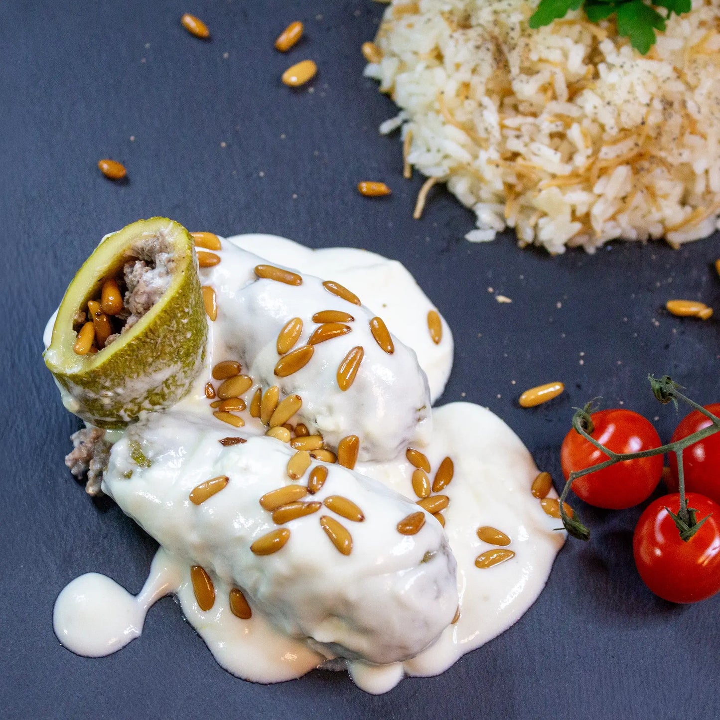 Gefüllte Zucchini in Joghurtsauce (Kousa bi Laban)