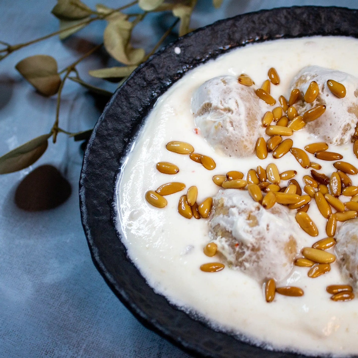 Kibbeh in Joghurtsauce (Kibbeh bi Laban)